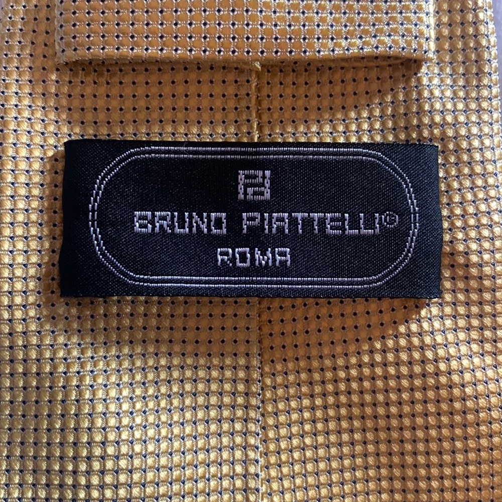 Bruno Piattelli 100%silk tie